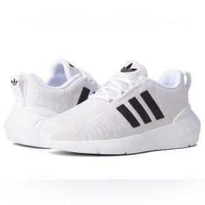 NIB Kids Adidas Originals Swift Run 22 Sneakers White Black Size 3 Little Kid